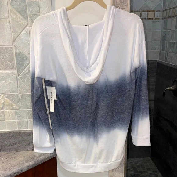 Theo & Spence Blue/White Ombré hoodie - Picture 2 of 4